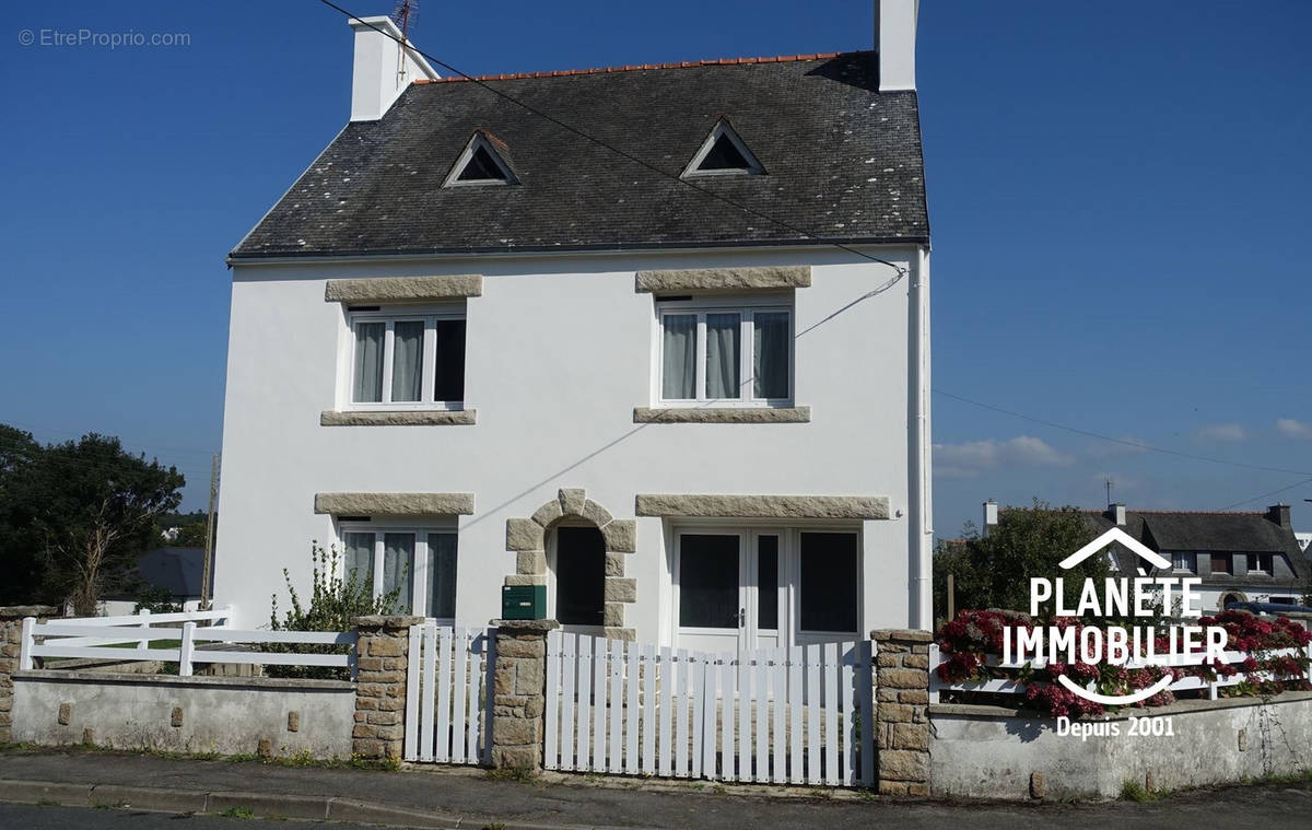 Maison à AUDIERNE