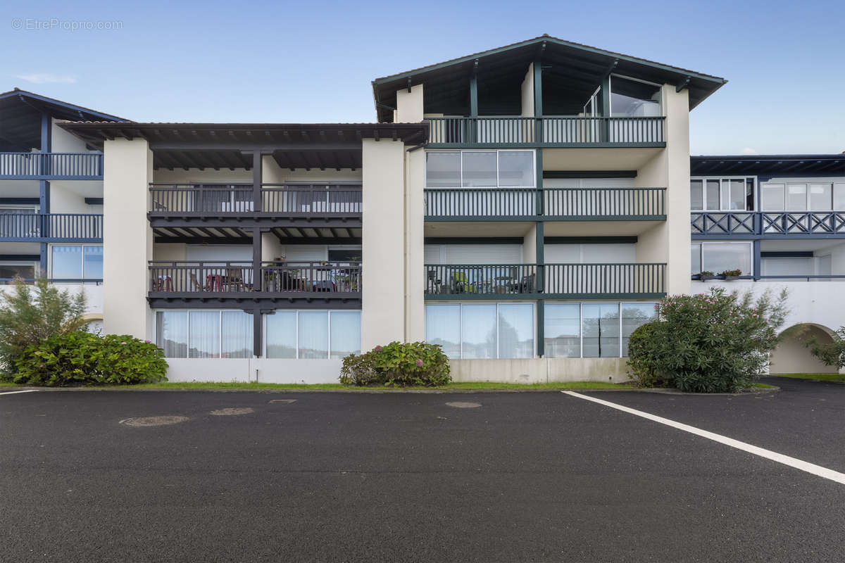 Appartement à CIBOURE