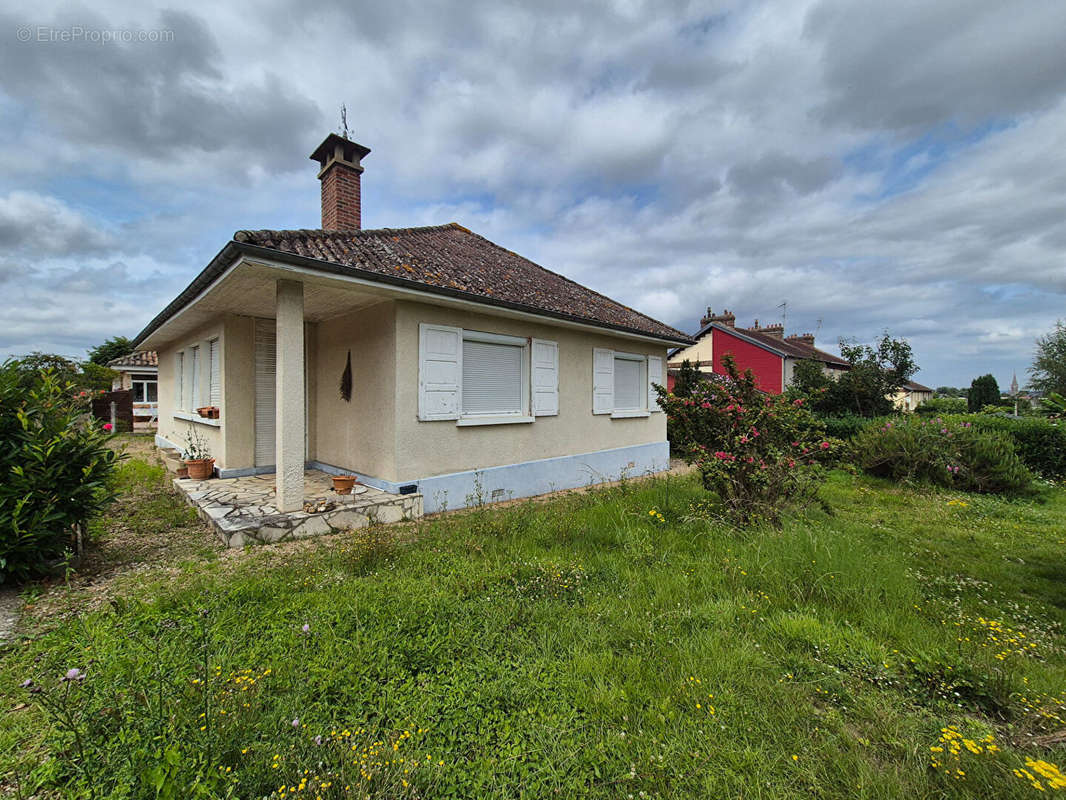 Maison à CAUDEBEC-LES-ELBEUF