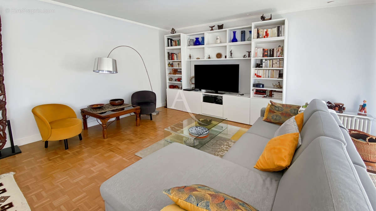 Appartement à BOULOGNE-BILLANCOURT