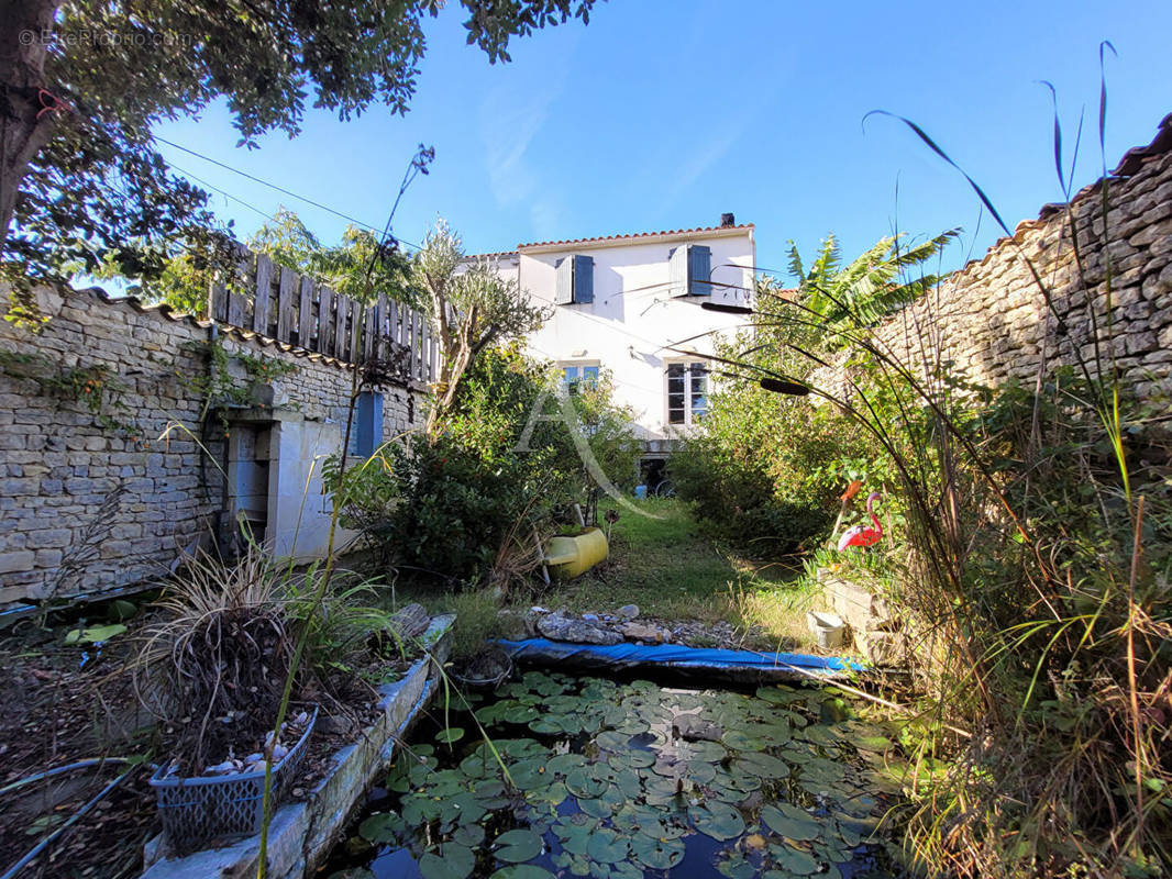 Maison à NIEUL-SUR-MER