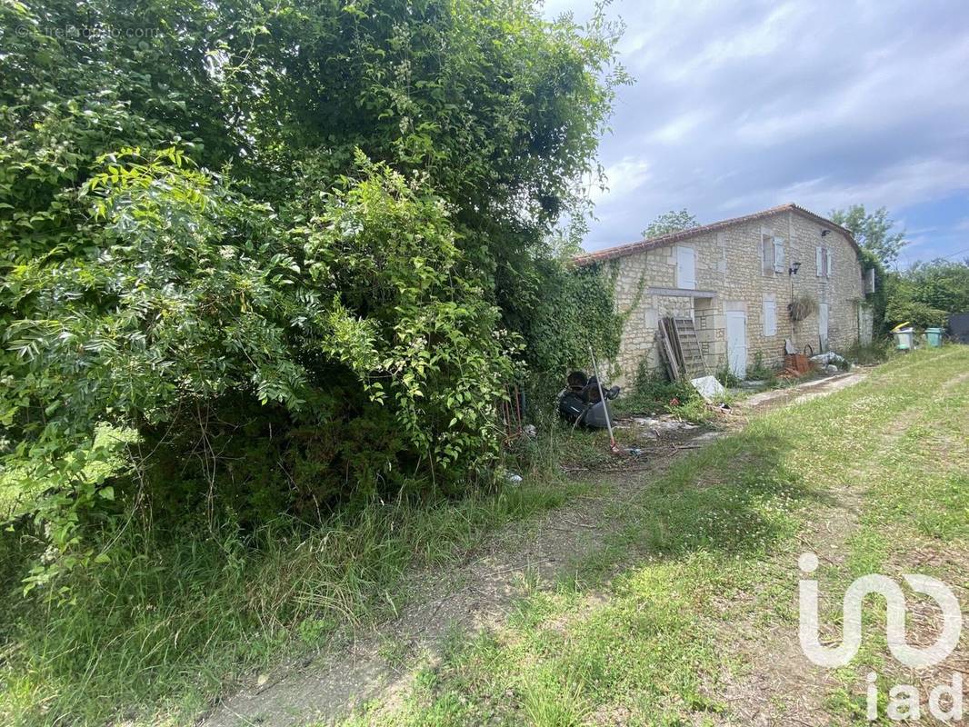 Photo 1 - Maison à SAINT-SULPICE-DE-ROYAN