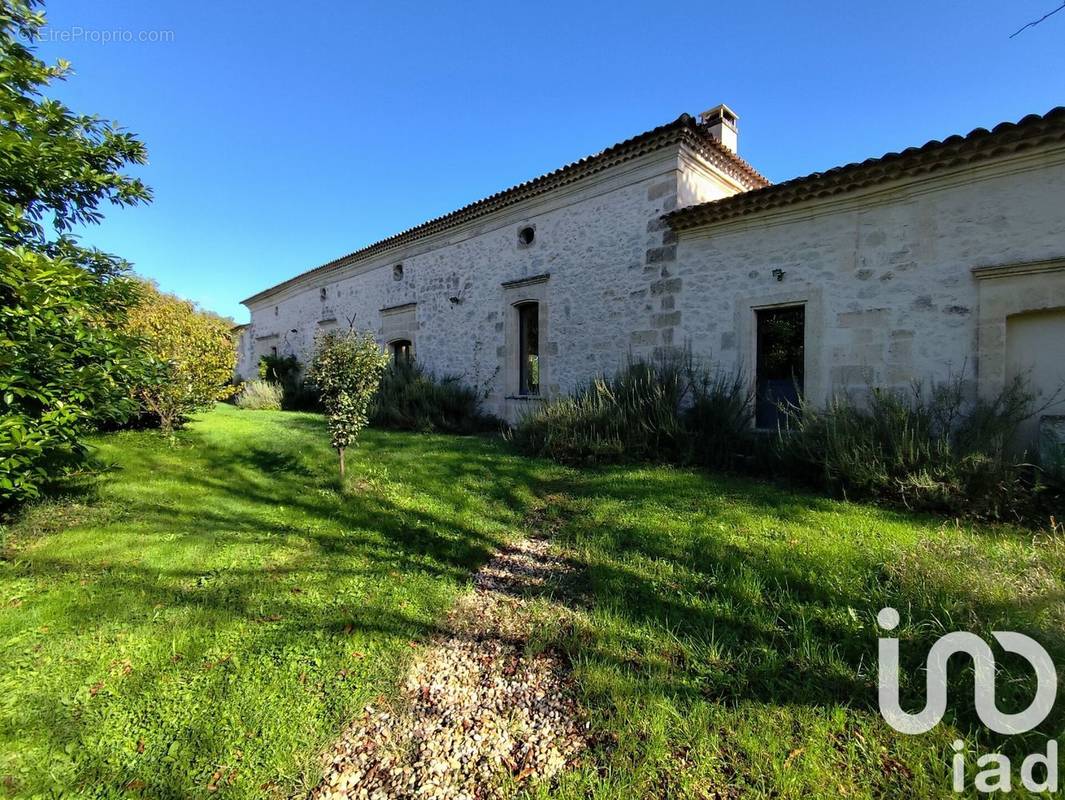 Photo 1 - Maison à FRONSAC