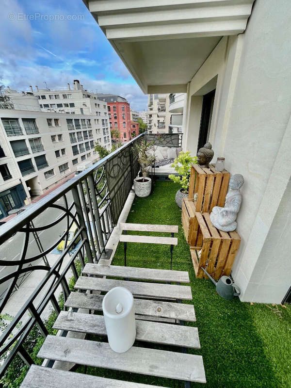 Appartement à LEVALLOIS-PERRET