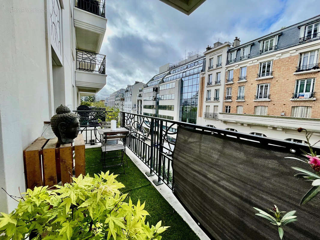 Appartement à LEVALLOIS-PERRET