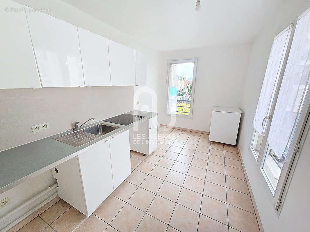 Appartement à ASNIERES-SUR-SEINE