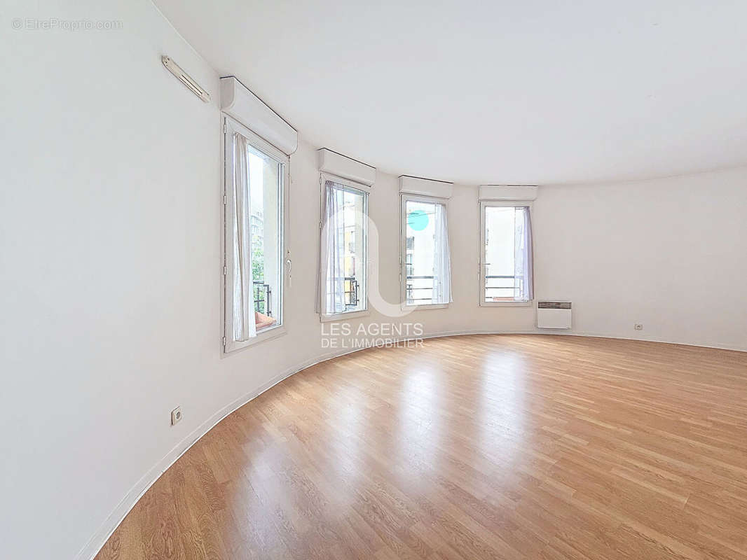 Appartement à ASNIERES-SUR-SEINE