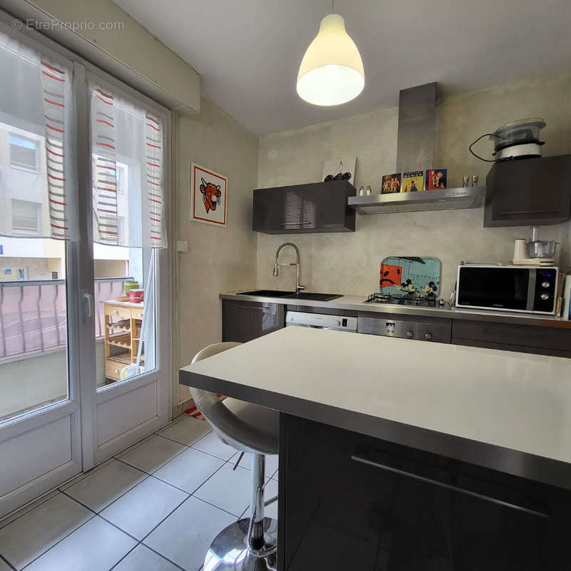 Appartement à LONS-LE-SAUNIER