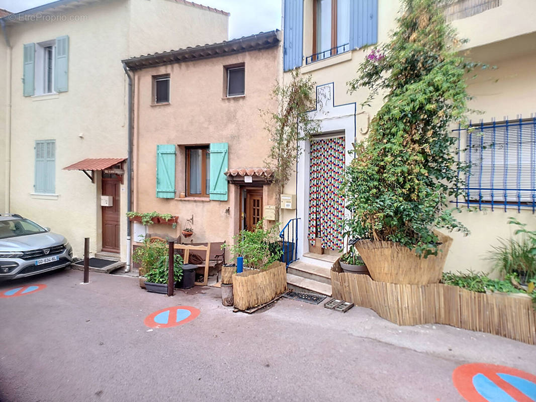 Maison à FREJUS