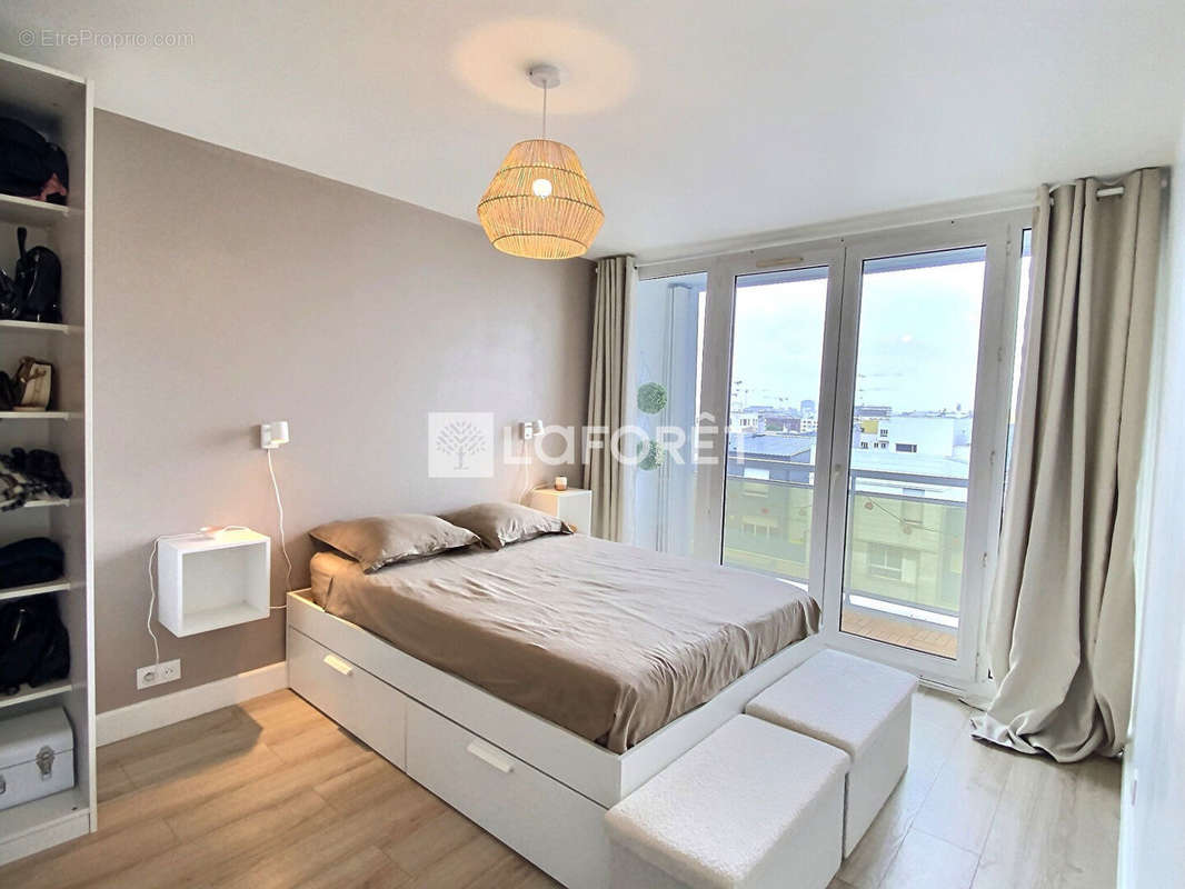 Appartement à NANTERRE