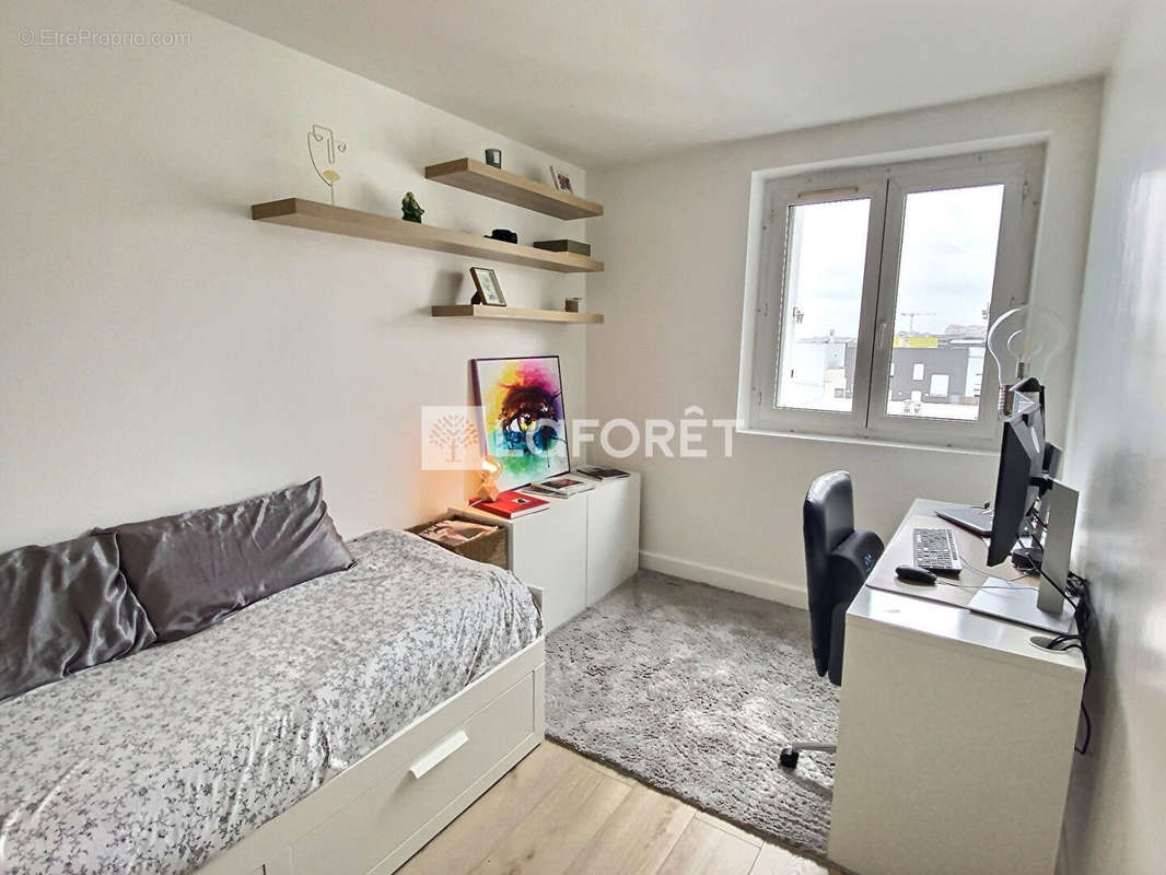 Appartement à NANTERRE