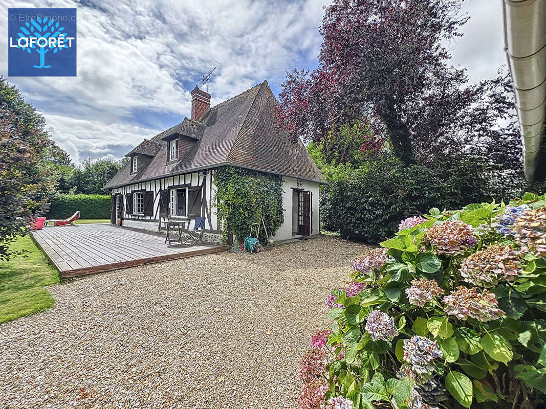 Maison à BERNAY