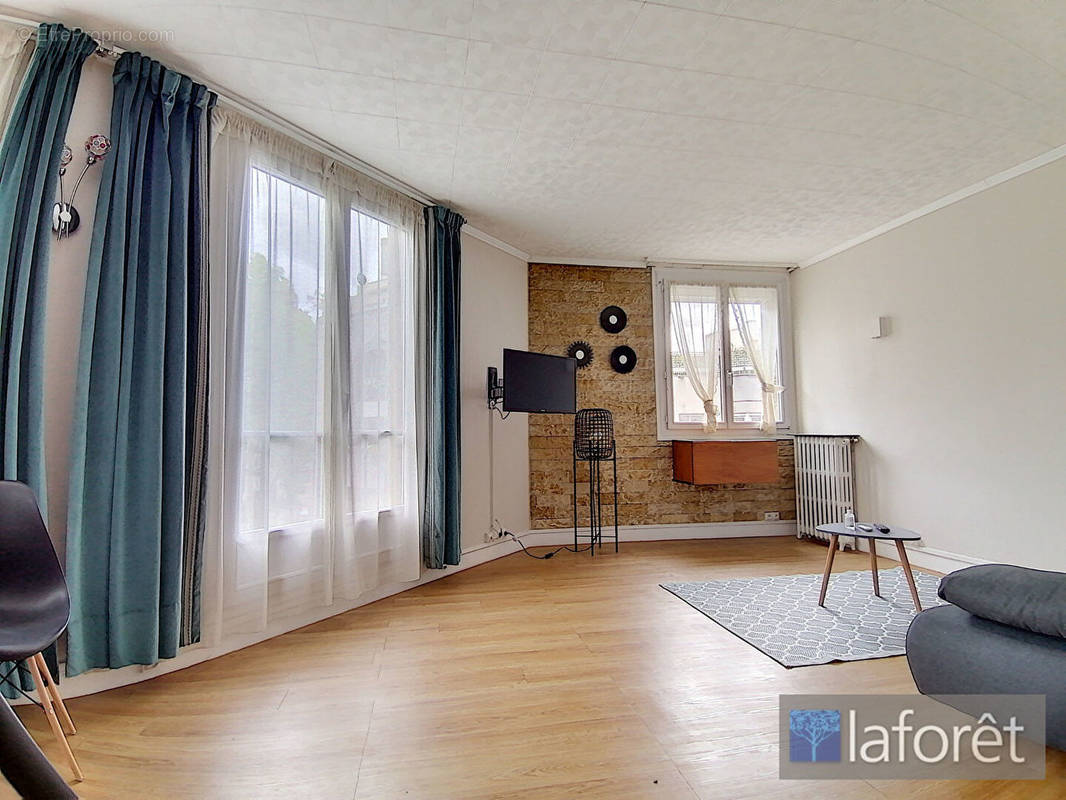 Appartement à PARIS-5E