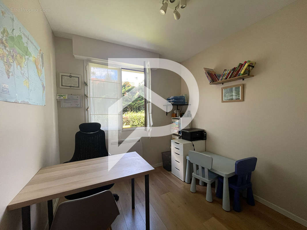 Appartement à OZOIR-LA-FERRIERE