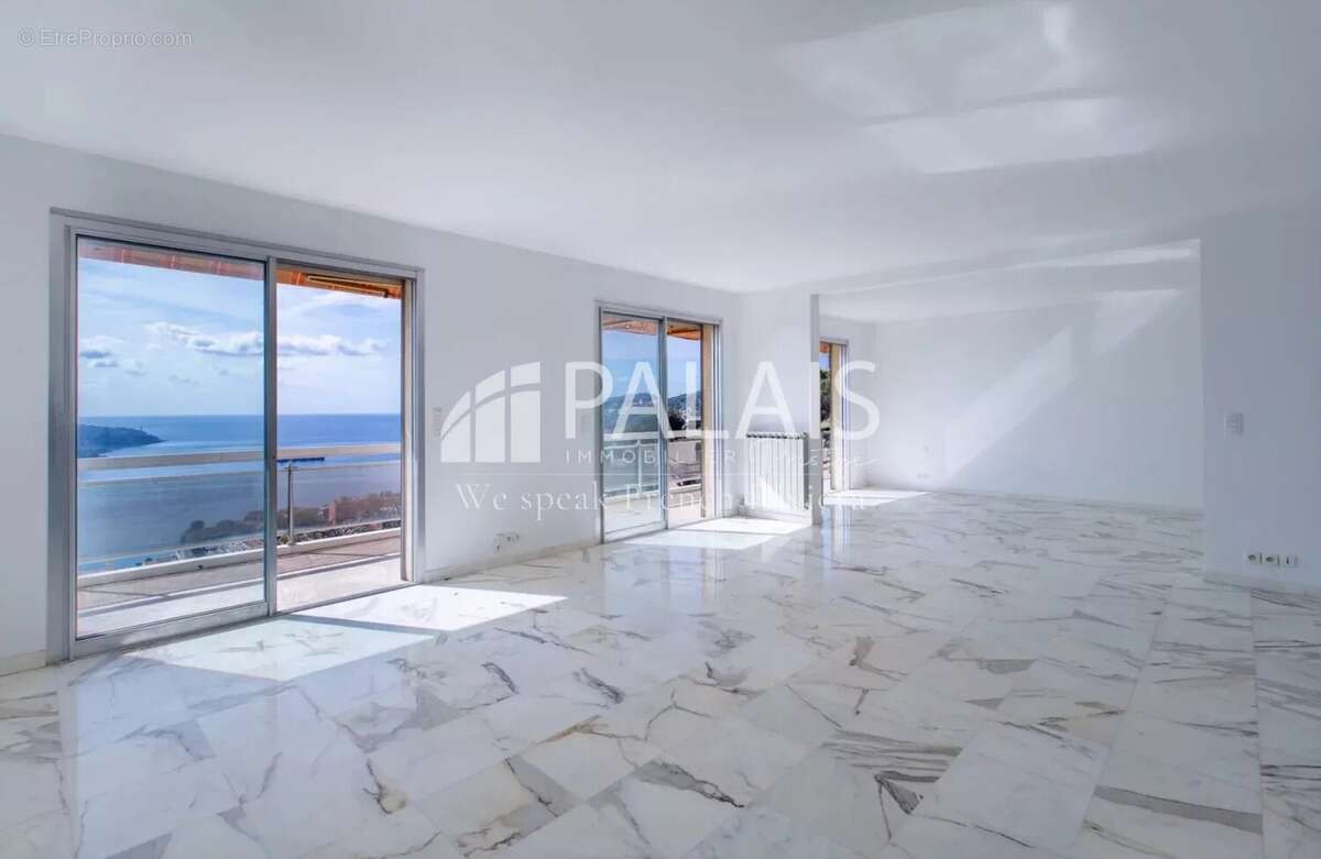 Appartement à VILLEFRANCHE-SUR-MER