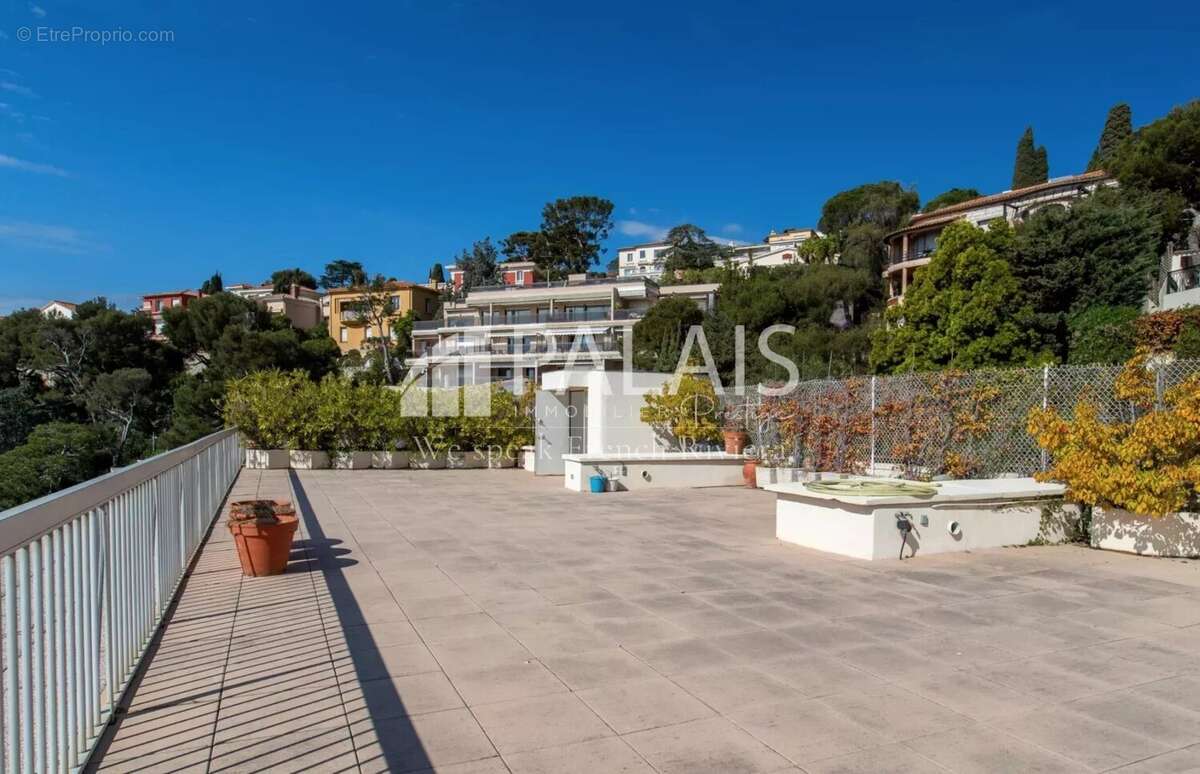 Appartement à VILLEFRANCHE-SUR-MER