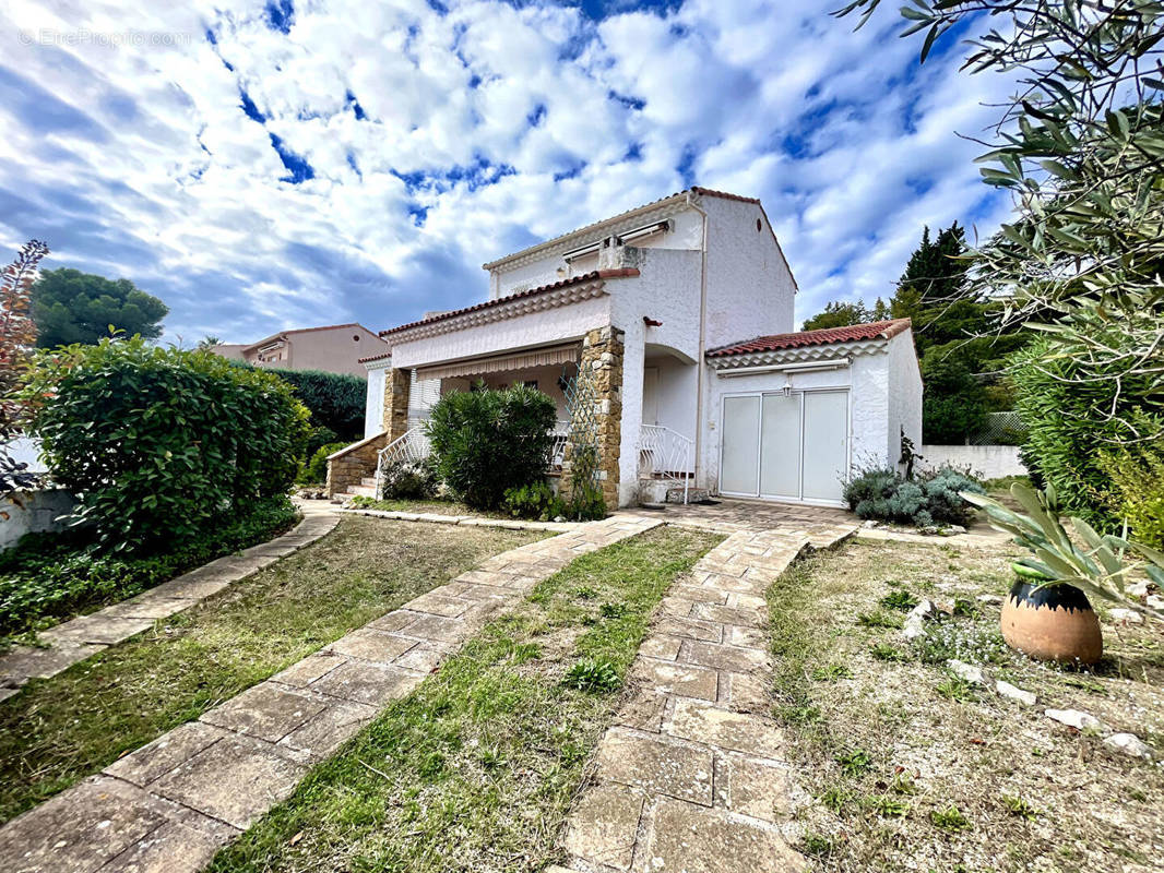 Maison à SAUSSET-LES-PINS