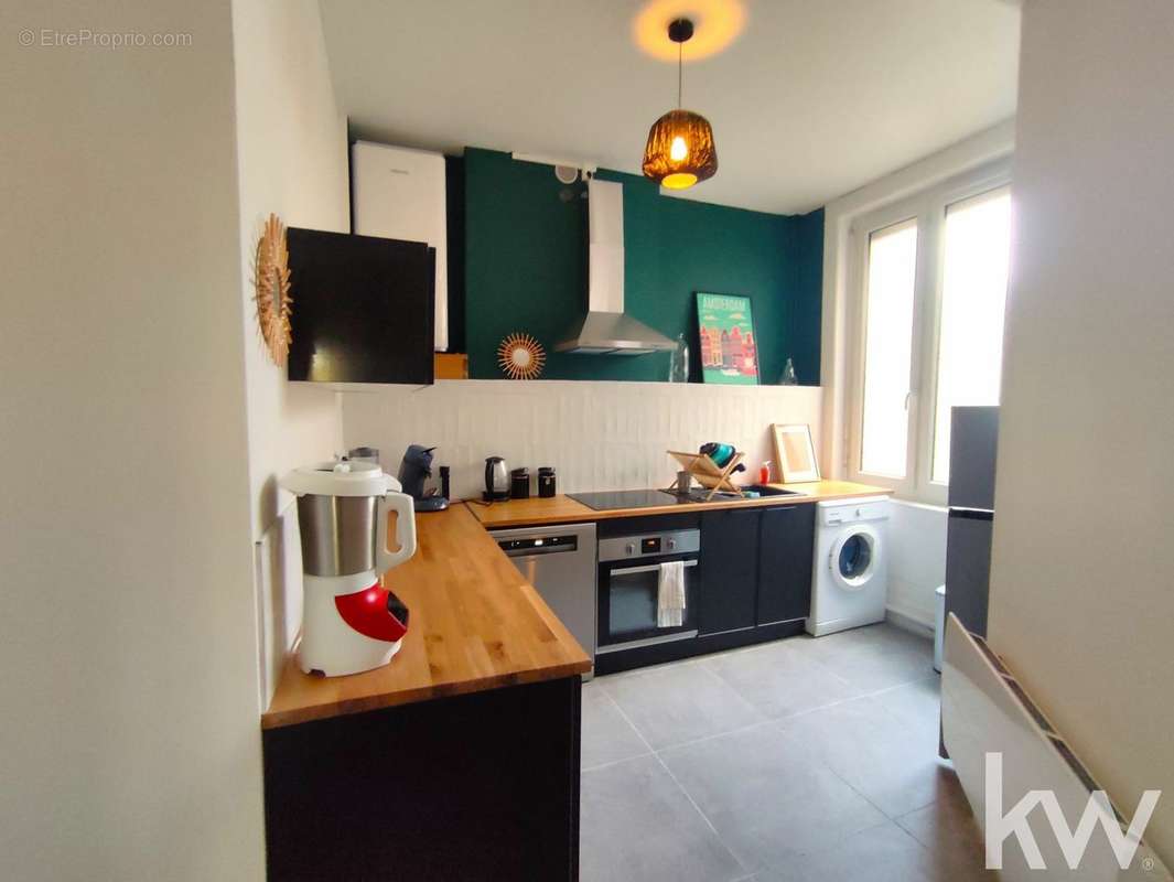 Appartement à SAINT-ETIENNE