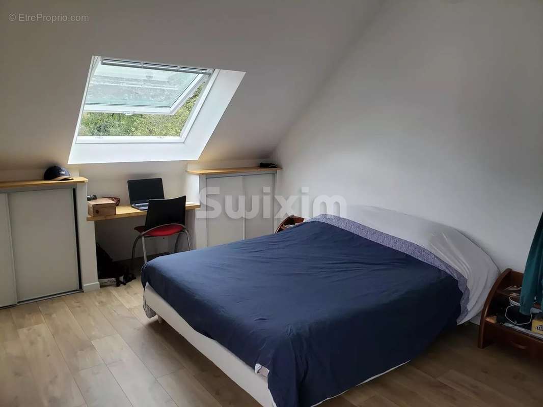 Appartement à LESCHERAINES