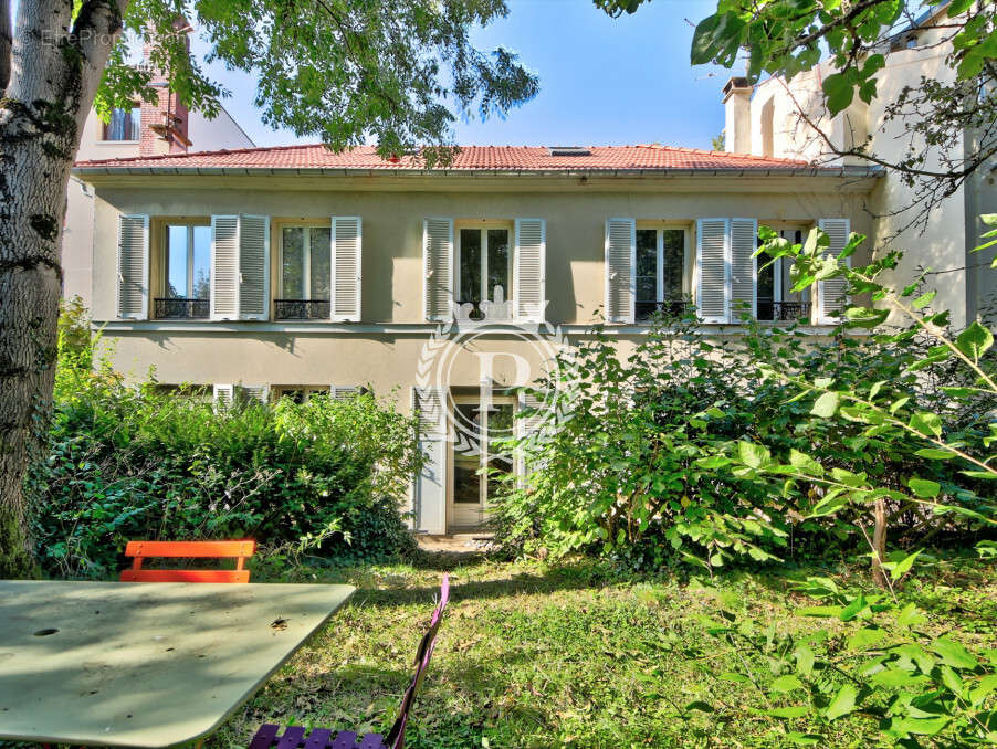 Maison à VIROFLAY