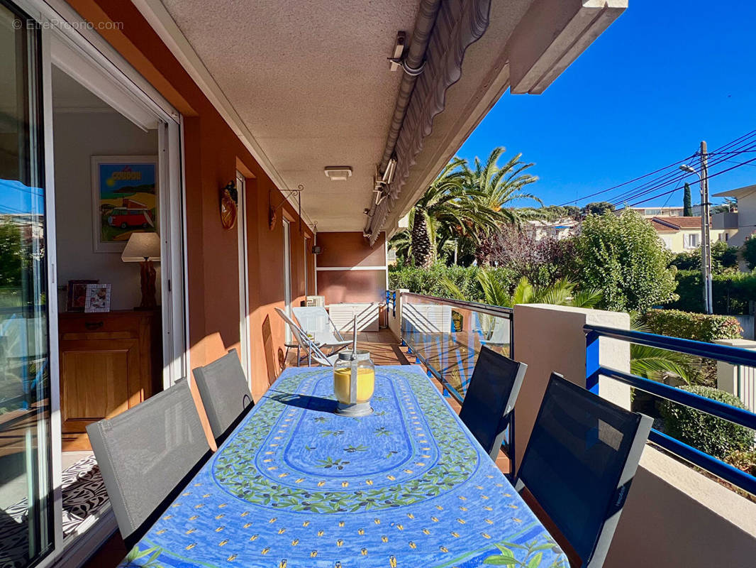 Appartement à SIX-FOURS-LES-PLAGES