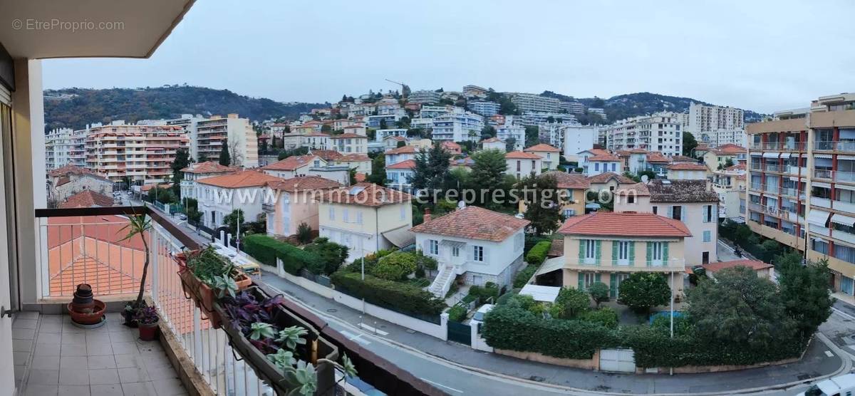 Appartement à NICE