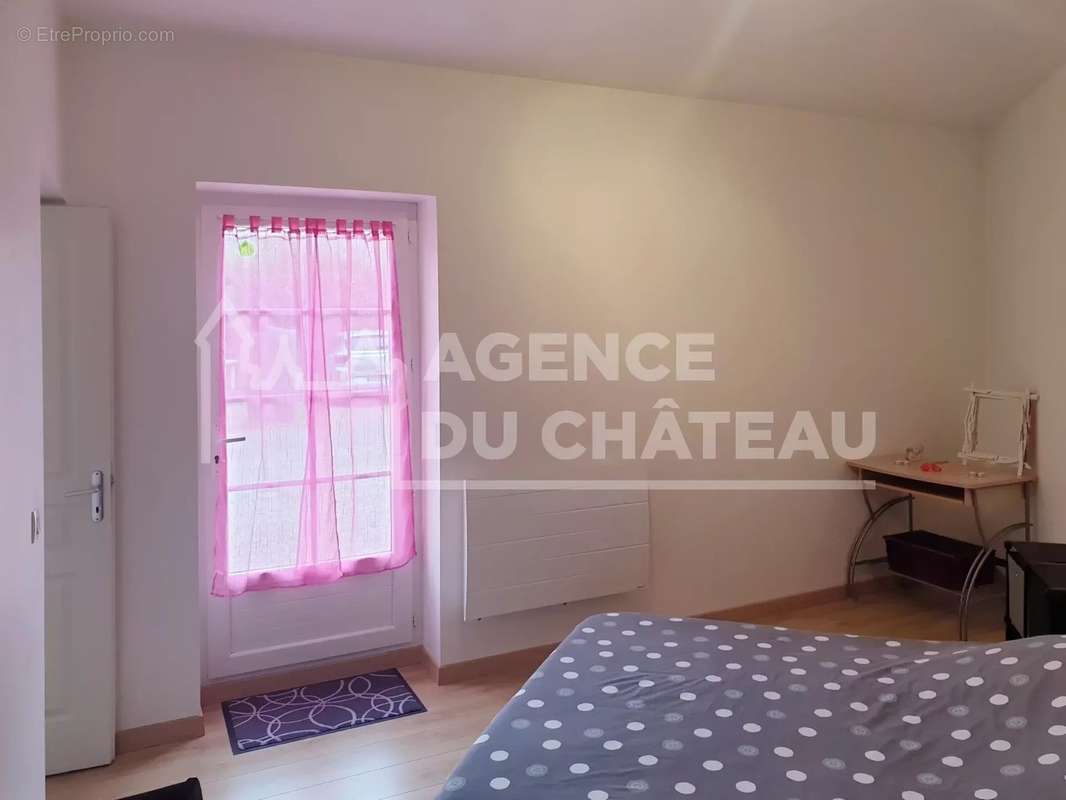 Appartement à VILLATE