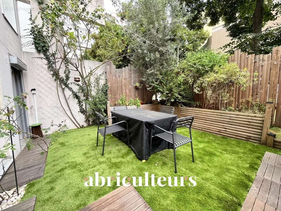 Appartement à NANTERRE