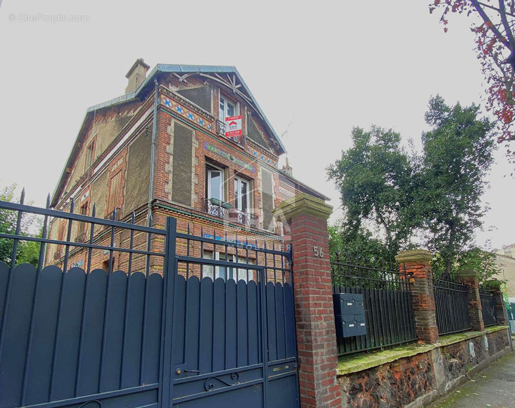 Appartement à IVRY-SUR-SEINE