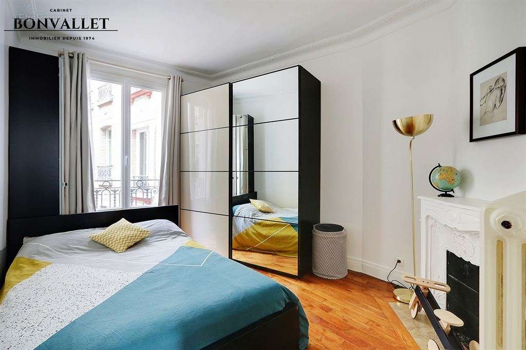 Appartement à PARIS-15E