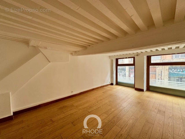 Appartement à LYON-1E