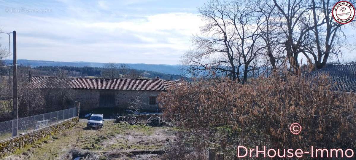 Maison à SAINT-PAL-DE-CHALENCON