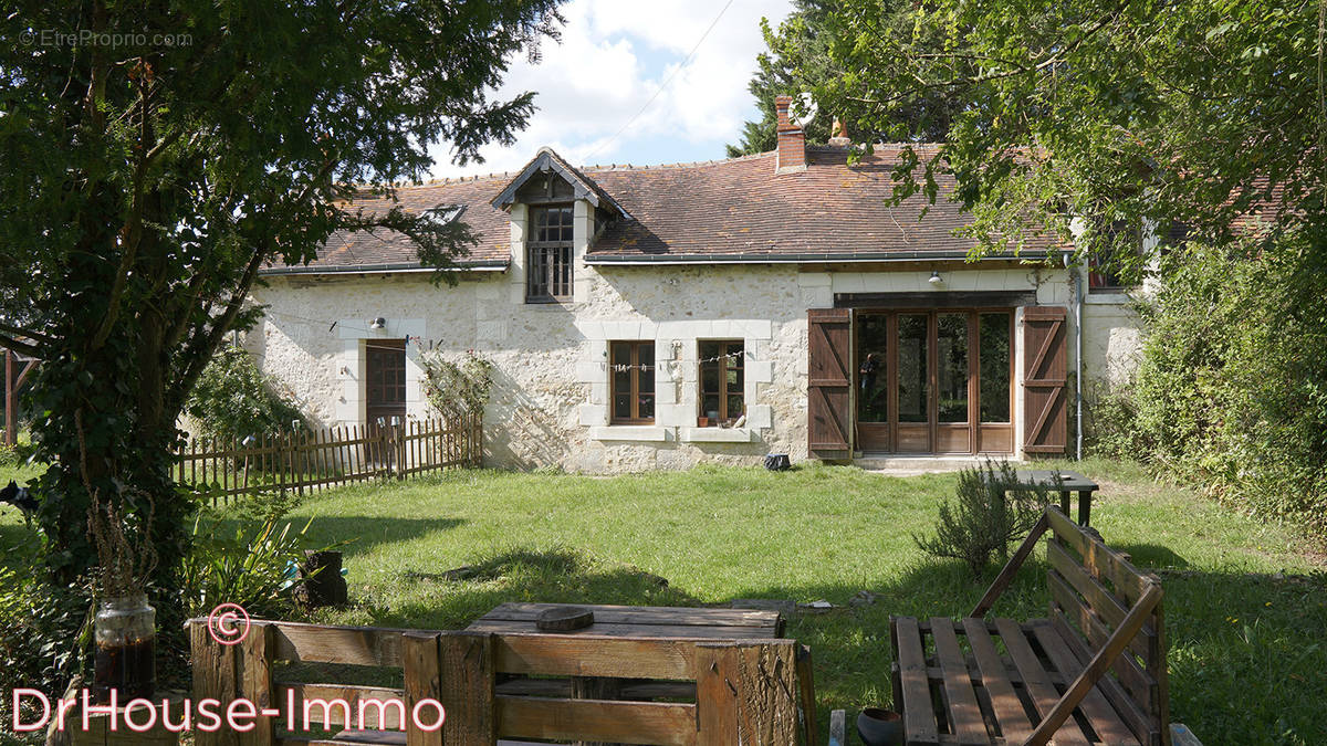 Maison à SAINT-JEAN-SAINT-GERMAIN