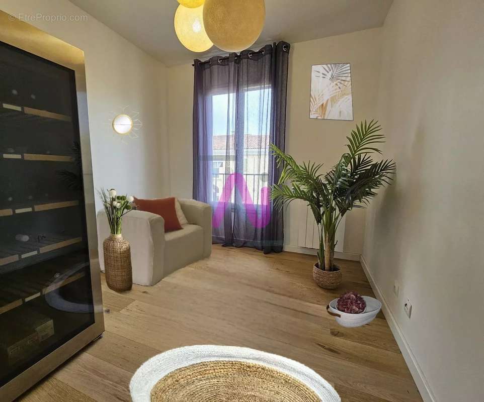 Appartement à HYERES