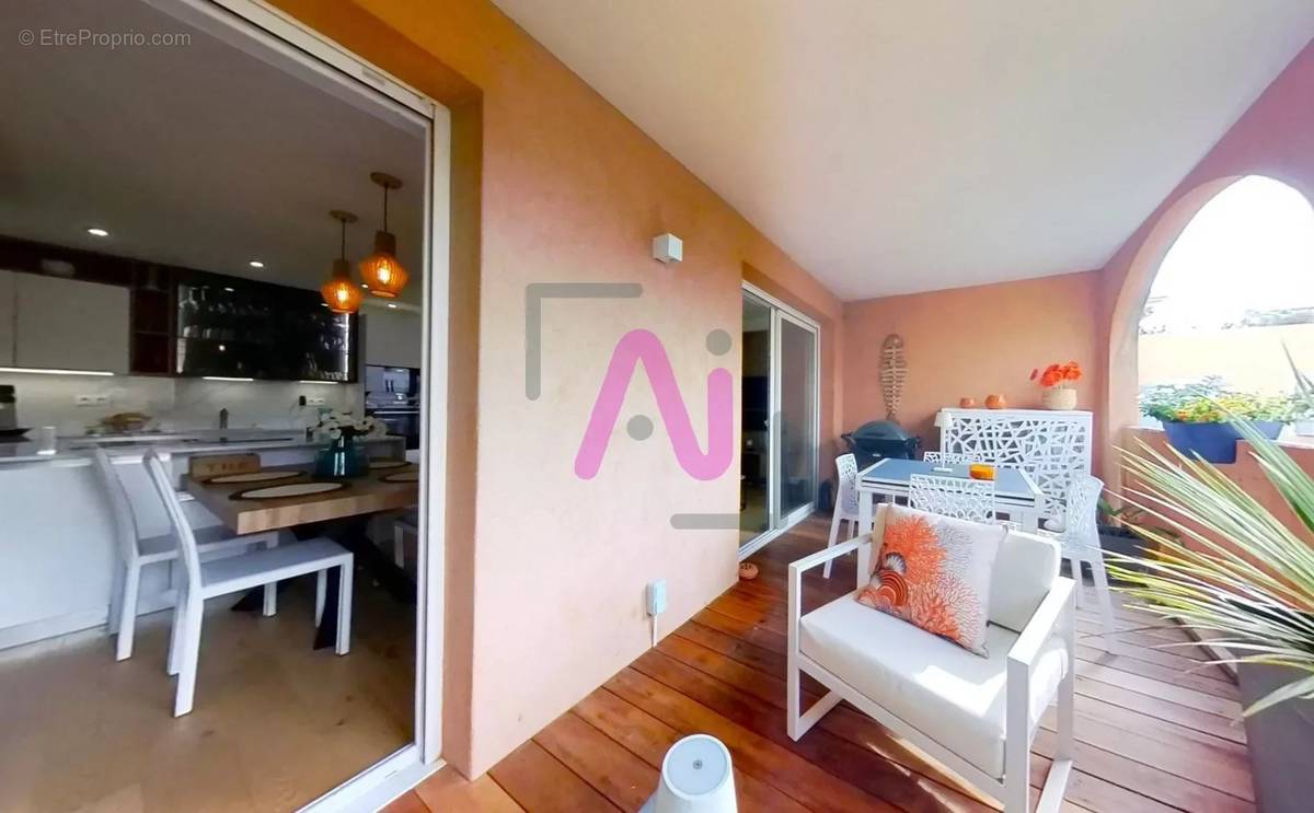 Appartement à HYERES