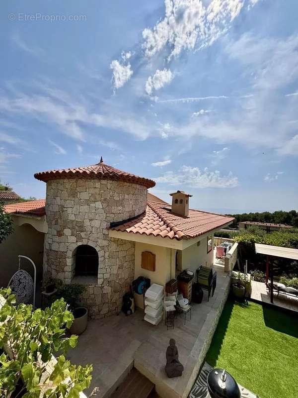 Appartement à VILLEFRANCHE-SUR-MER