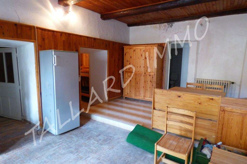 Appartement à TALLARD