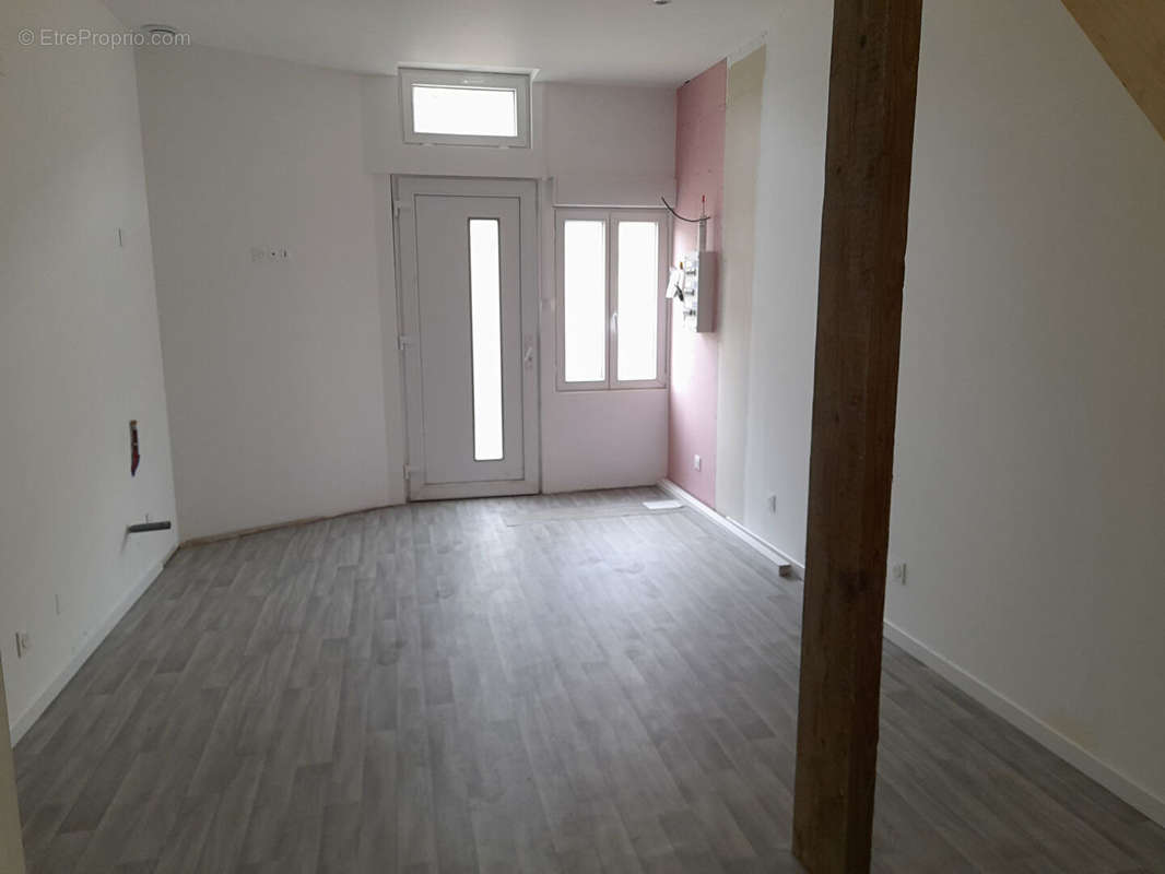 Appartement à FOURCHAMBAULT