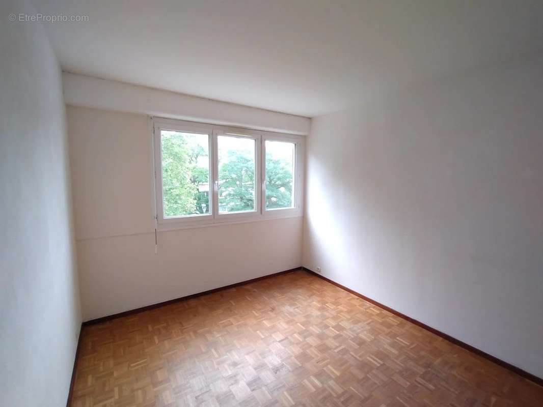 Appartement à AUBERGENVILLE