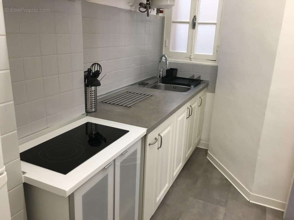 Appartement à MARSEILLE-5E