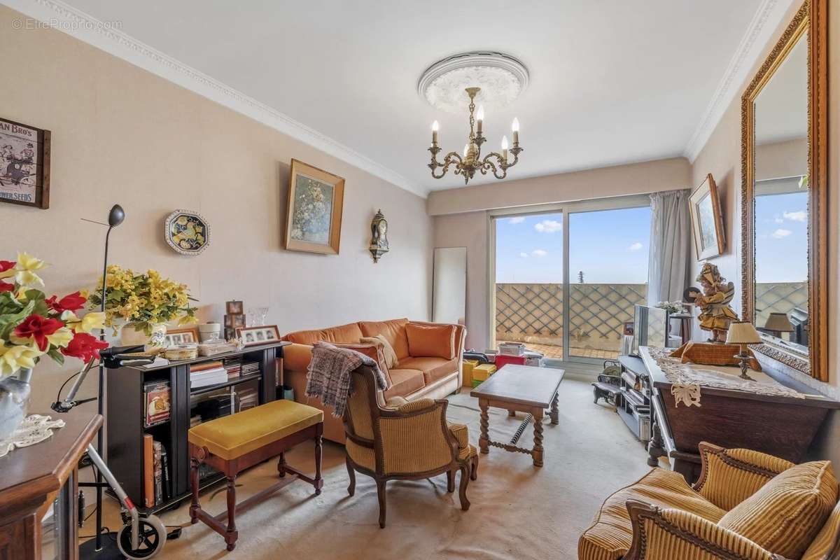 Appartement à NICE