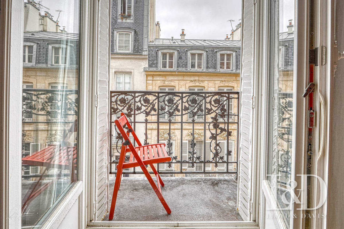 Appartement à PARIS-3E