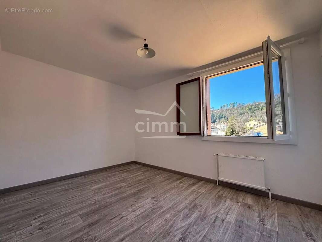 Appartement à SISTERON