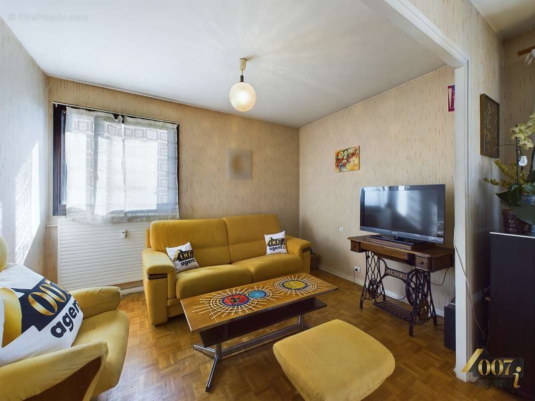 Appartement à ARBIN