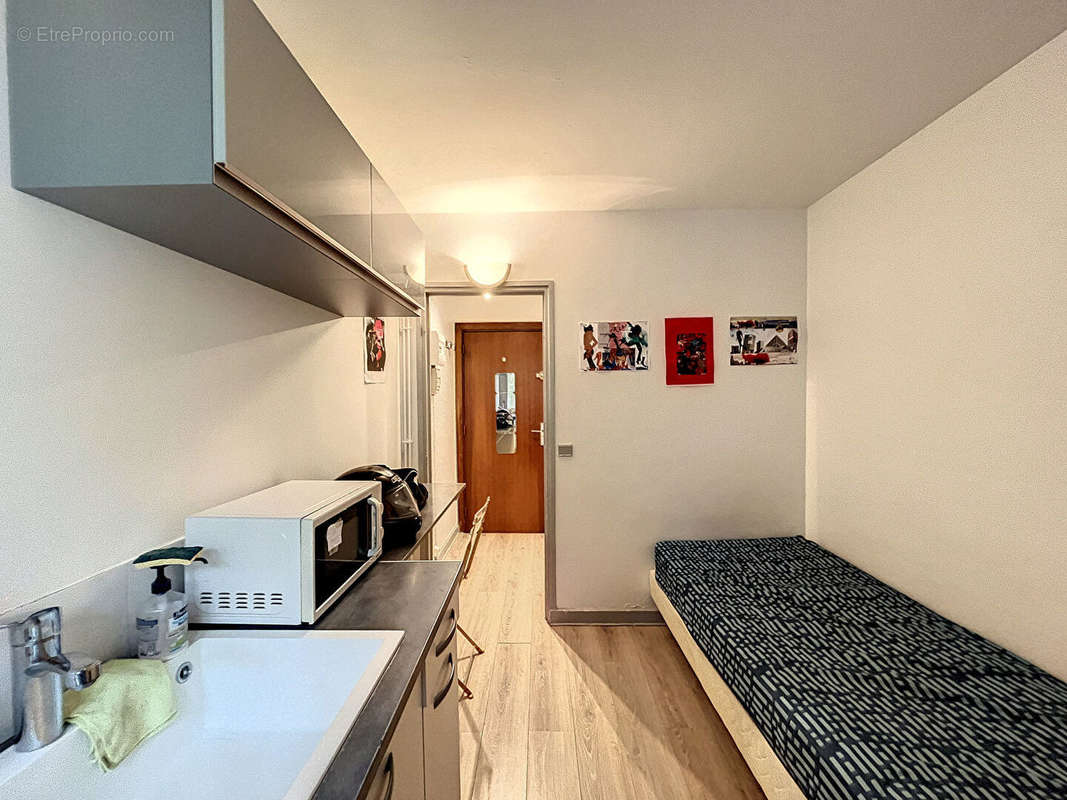 Appartement à PARIS-7E