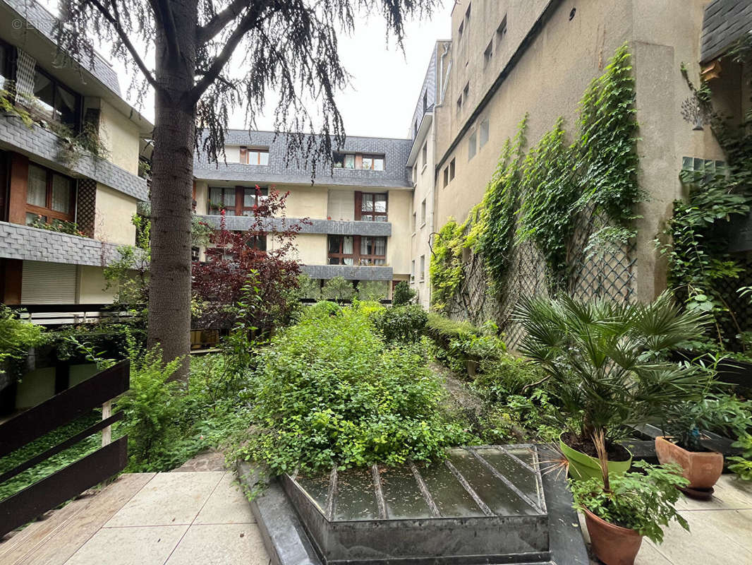 Appartement à PARIS-5E