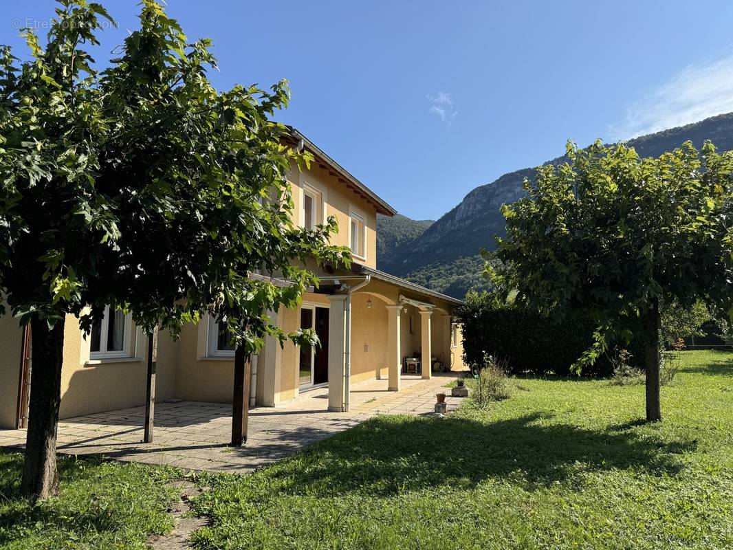 Maison à SAINT-LAURENT-EN-ROYANS