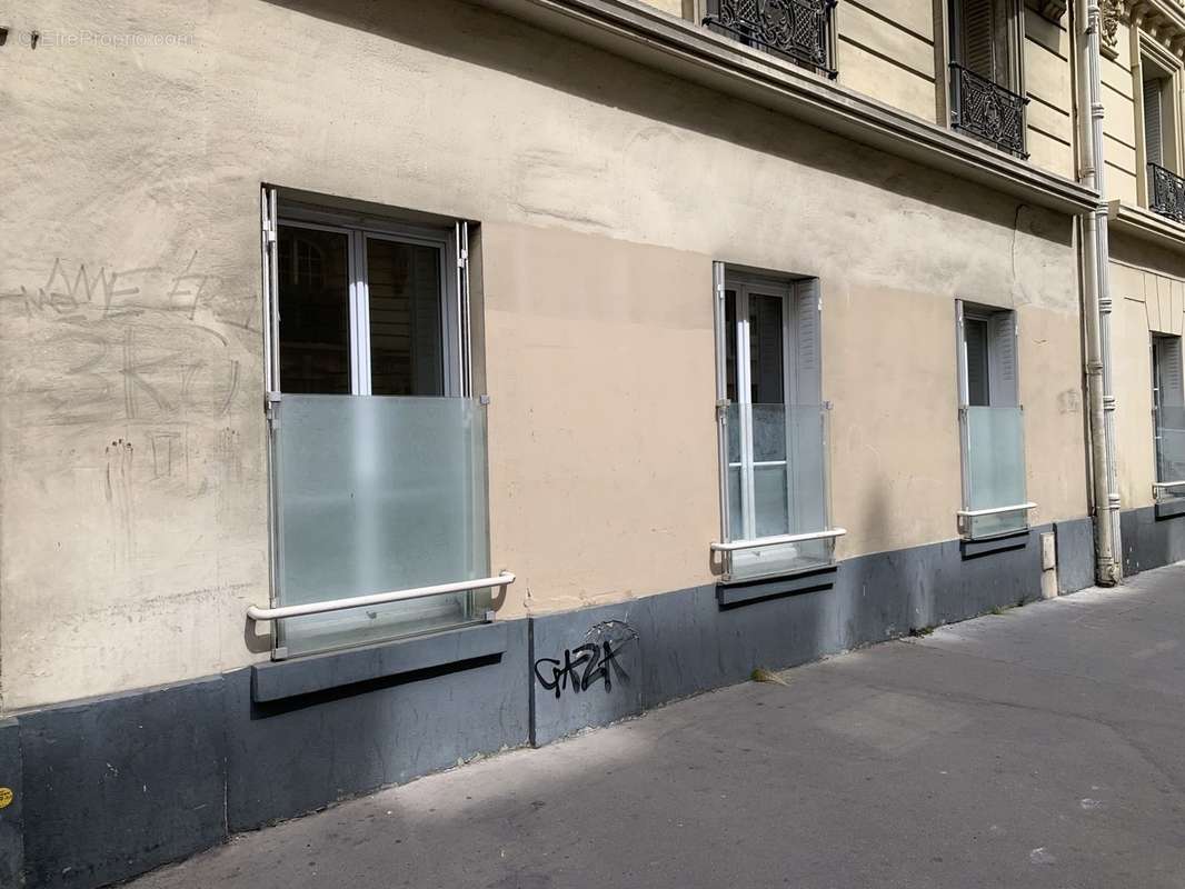 Appartement à PARIS-10E