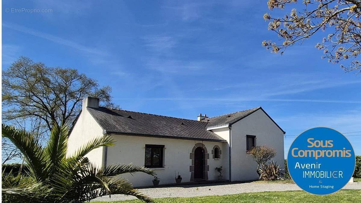 Maison à LA CHAPELLE-LAUNAY