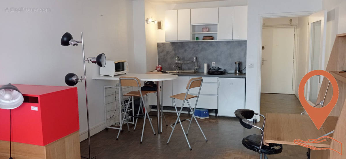 Appartement à PARIS-11E